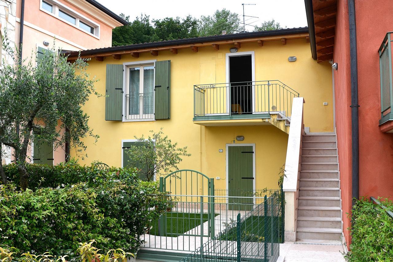 Residenza alle Torri Torri Del Benaco Esterno foto